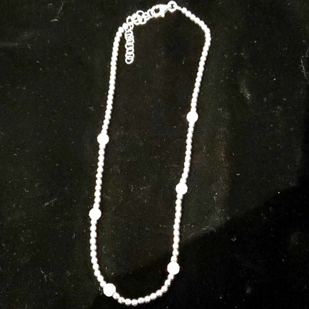 Beaded choker necklace with 6 bobbles..Italy tag